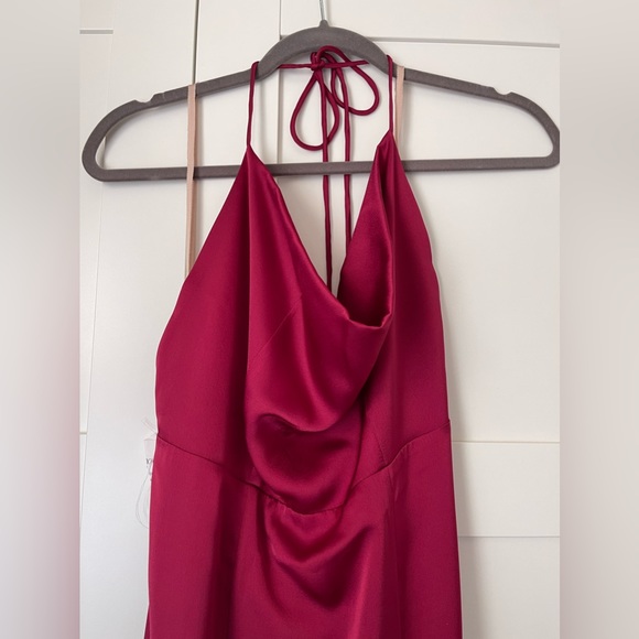 Fame and Partners silk drop neck with Slit Button Down side - Picture 3 of 4